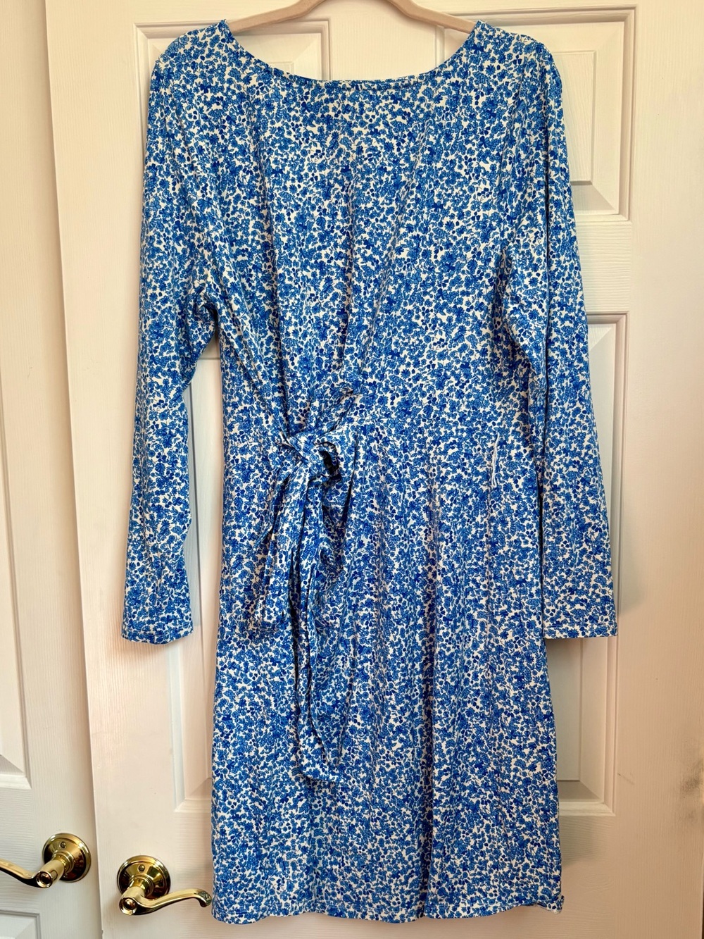 👗 Blue Floral Long Sleeve Tie-Waist Dress